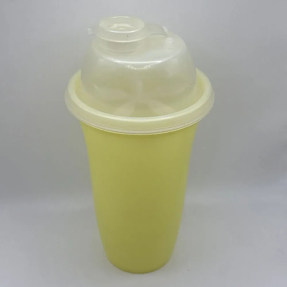 Vintage Tupperware Yellow Quick Shake 844 3 Piece Mixer Shaker